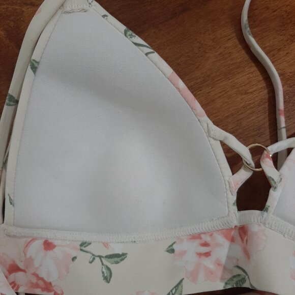 Pink floral bralette - Picture 2 of 7